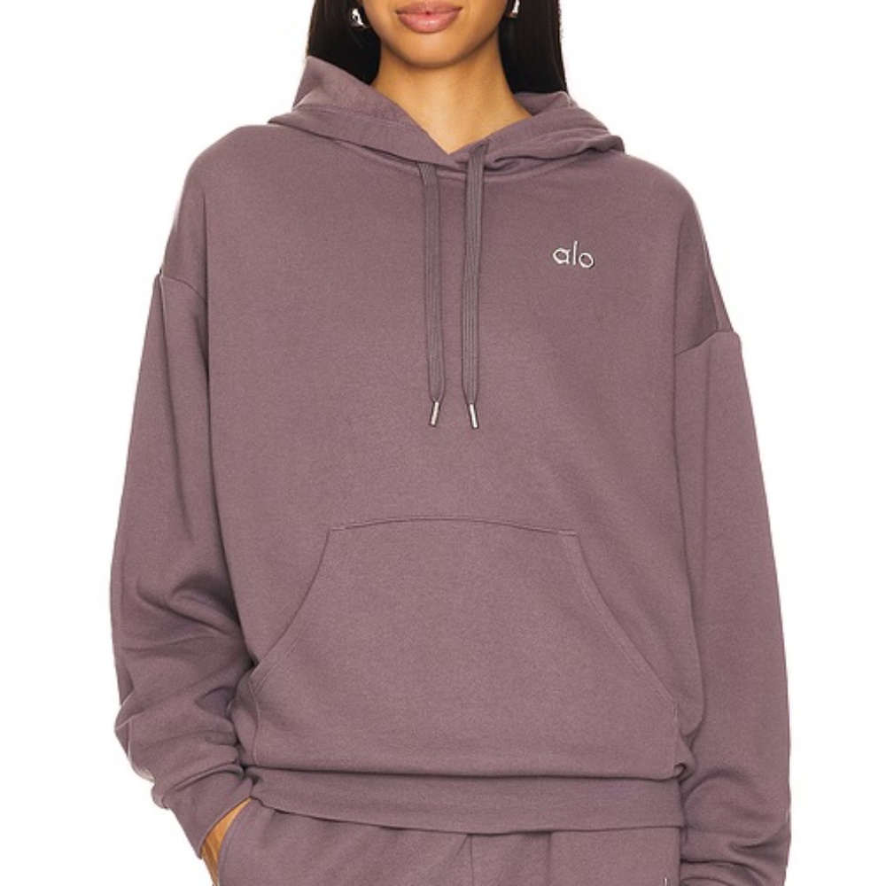 Alo Yoga Accolade Hoodie – Raisinette – XS